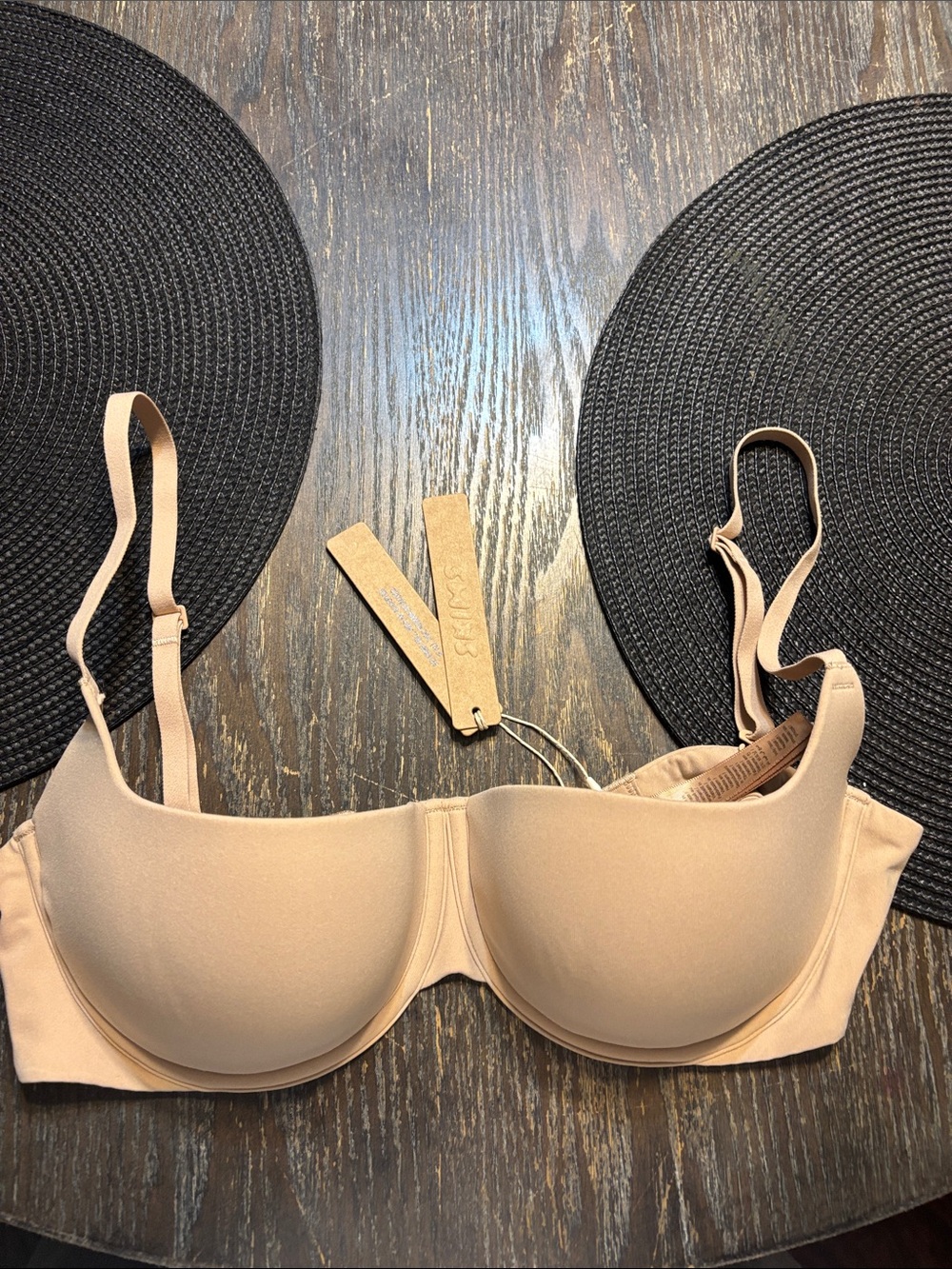 SKIMS Fits everybody lightly lined balconette Bra clay size 34C NWT